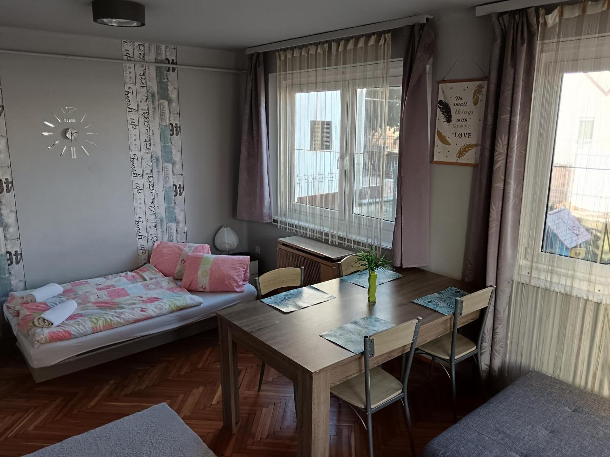 My Home Cibuka Apartman! Гайдусобосло Екстер'єр фото