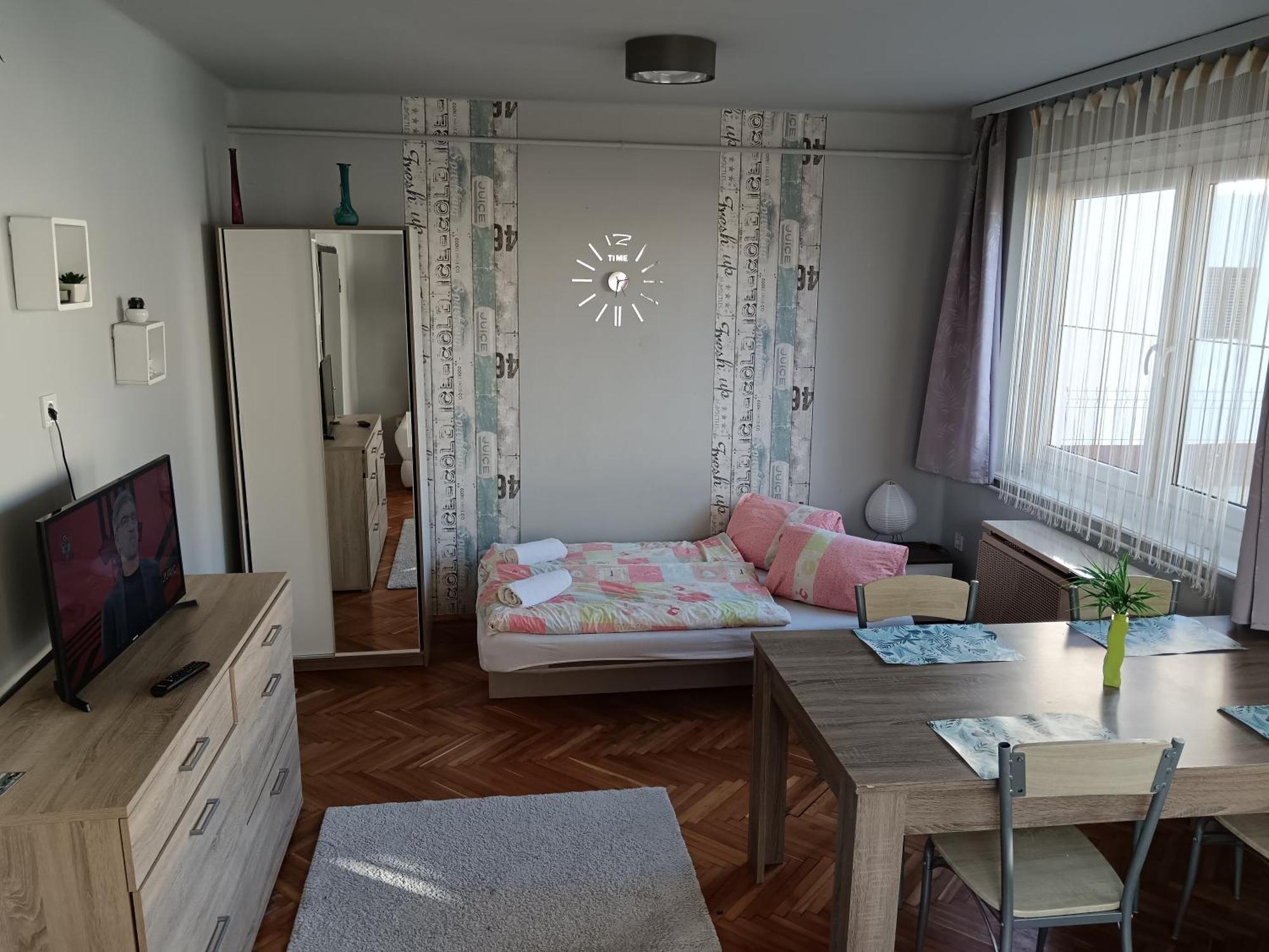 My Home Cibuka Apartman! Гайдусобосло Екстер'єр фото