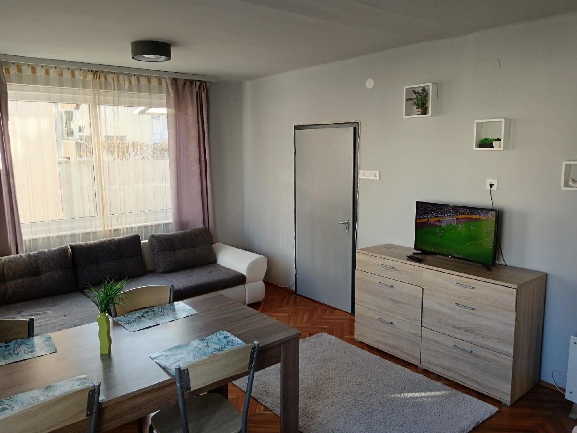 My Home Cibuka Apartman! Гайдусобосло Екстер'єр фото